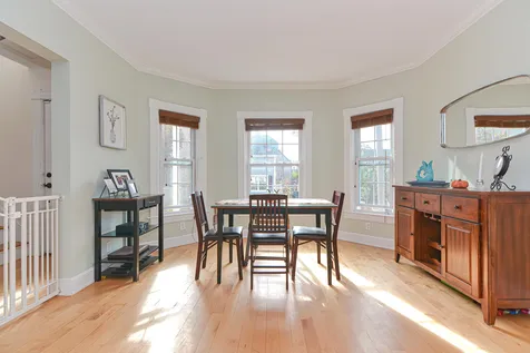 2 Howard Street Derry NH 03038
