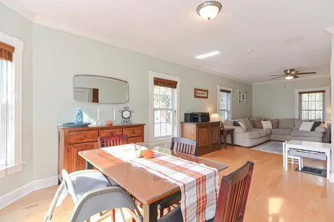 2 Howard Street Derry NH 03038