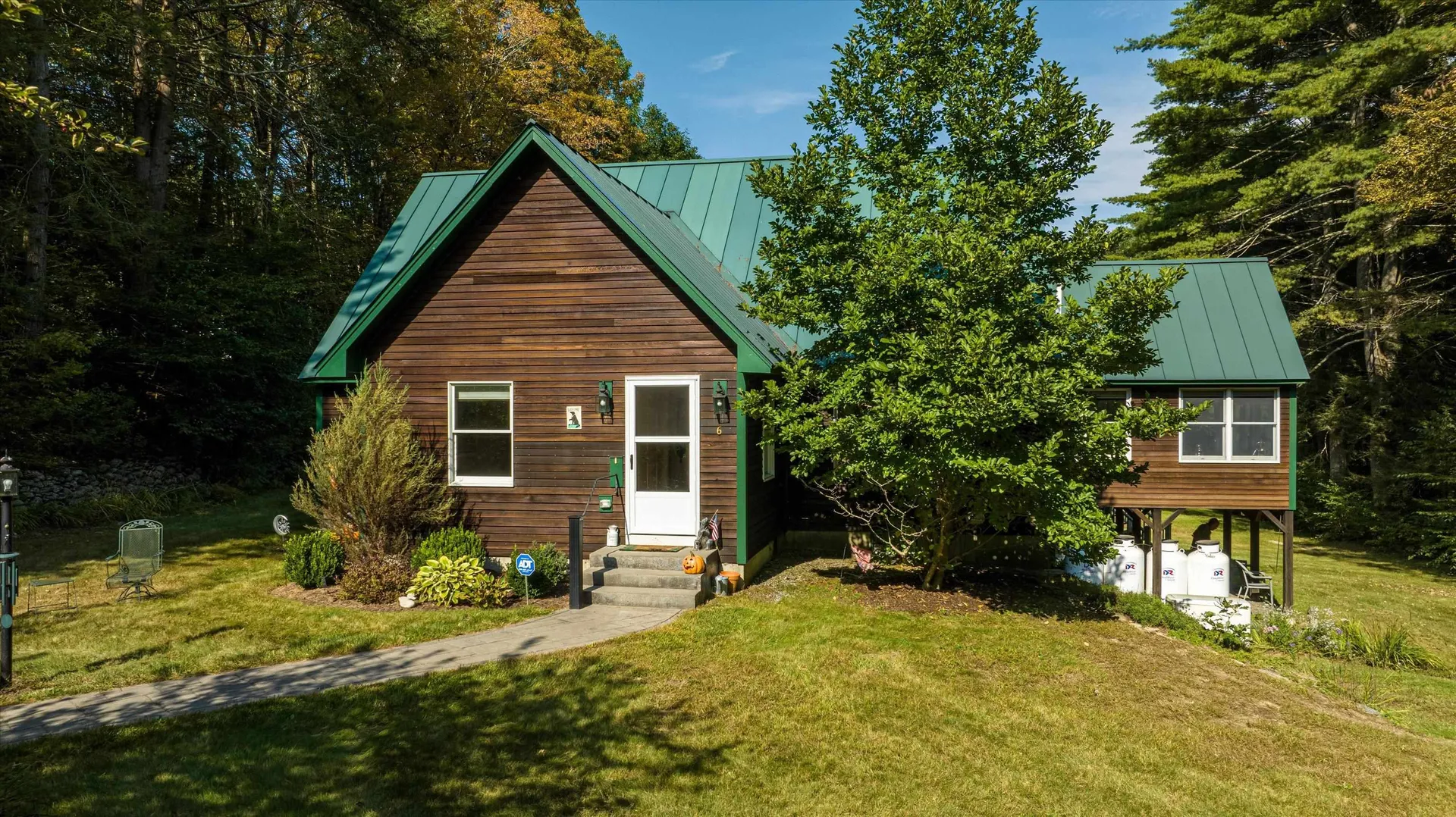 6 River Road Newfane VT 05345
