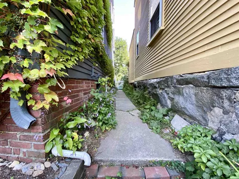 59 Manning Street Portsmouth NH 03801