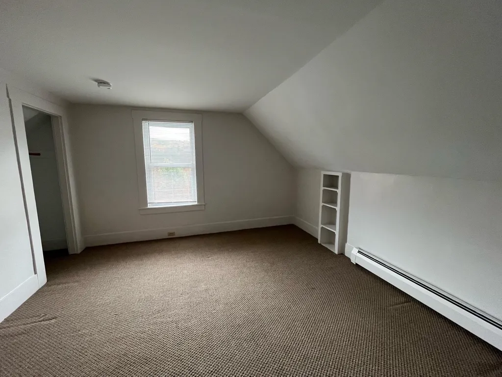 33 Madison Street Milford NH 03055
