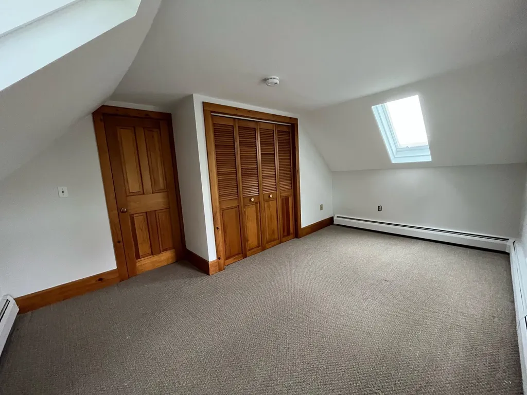 33 Madison Street Milford NH 03055