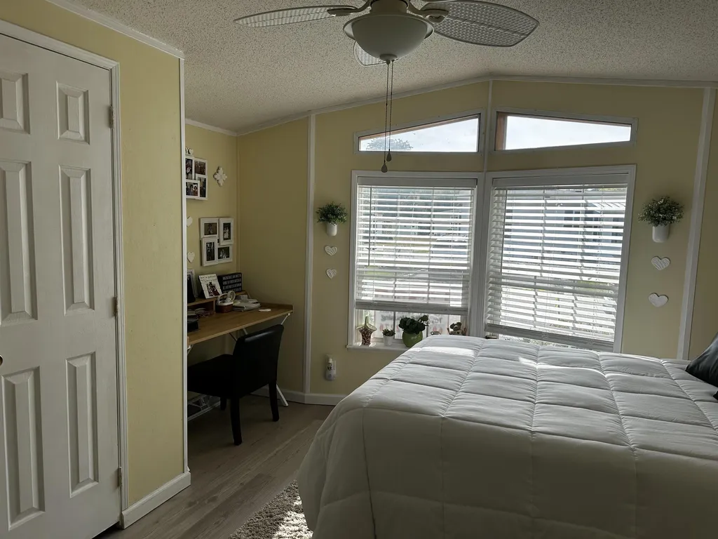20 Sagamore Lane Rochester NH 03867