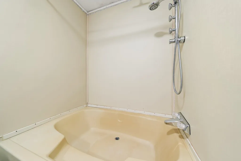 62 Spruce Road Danville NH 03819