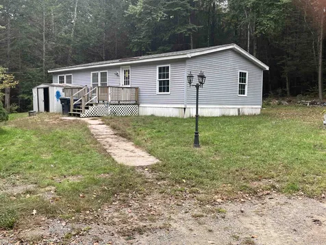 62 Spruce Road Danville NH 03819
