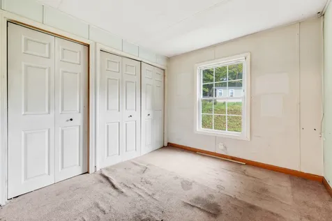 62 Spruce Road Danville NH 03819