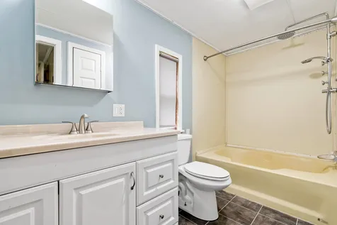 62 Spruce Road Danville NH 03819