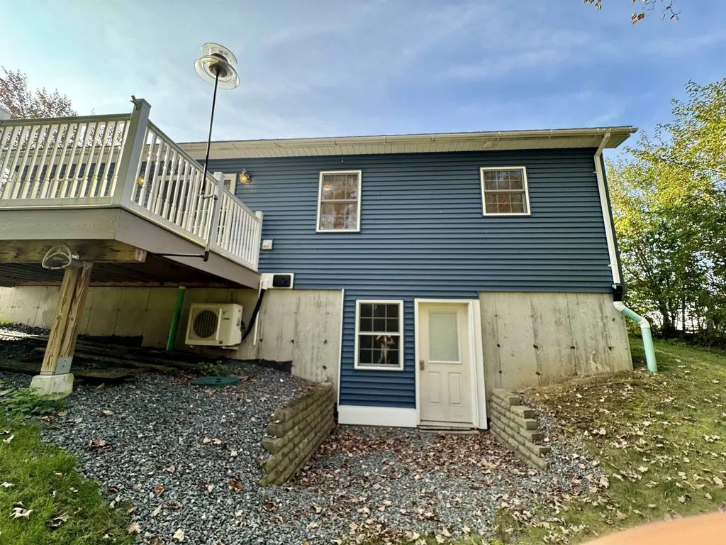 516 Upper Plain Bradford VT 05033