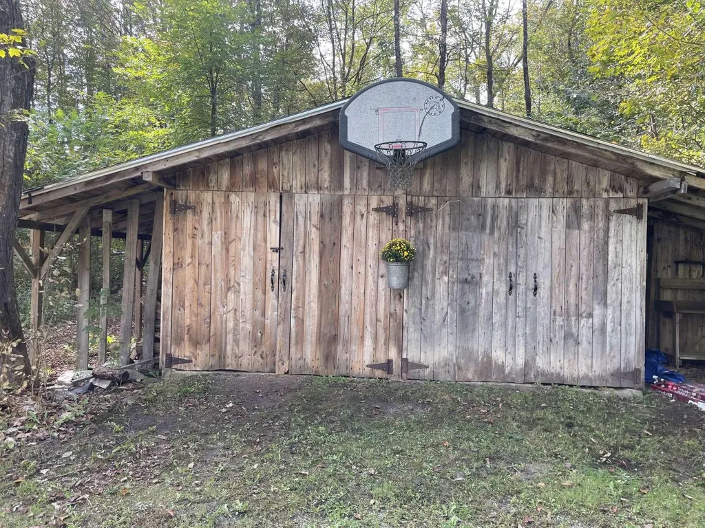 1313 North Road Hinesburg VT 05461