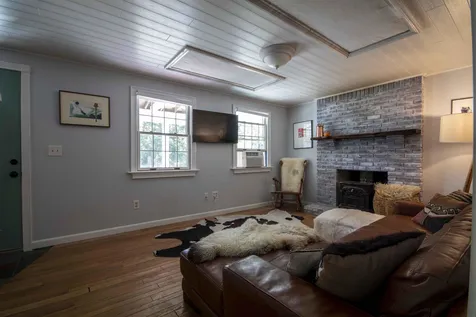 7 Pakesso Circle Litchfield NH 03052
