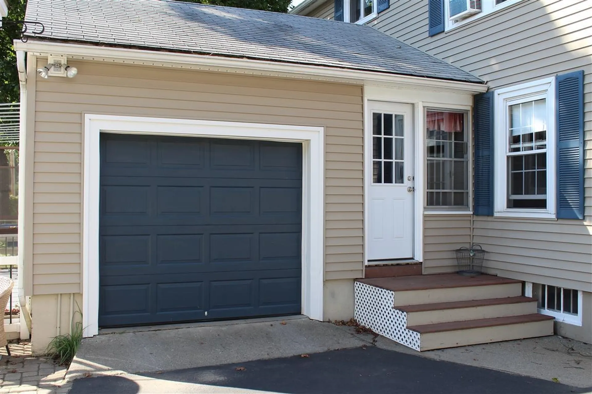 22 Park Avenue Claremont NH 03743