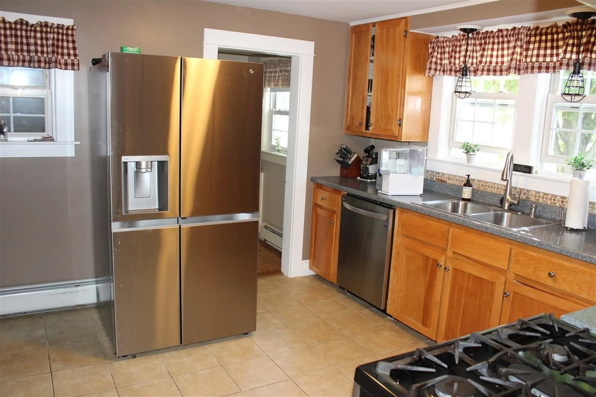 22 Park Avenue Claremont NH 03743