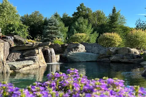 121 Upper Sky Acres Drive Stowe VT 05672