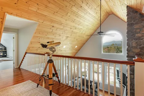 121 Upper Sky Acres Drive Stowe VT 05672