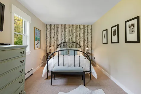 121 Upper Sky Acres Drive Stowe VT 05672