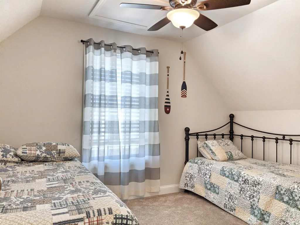 112 Memory Lane Laconia NH 03246