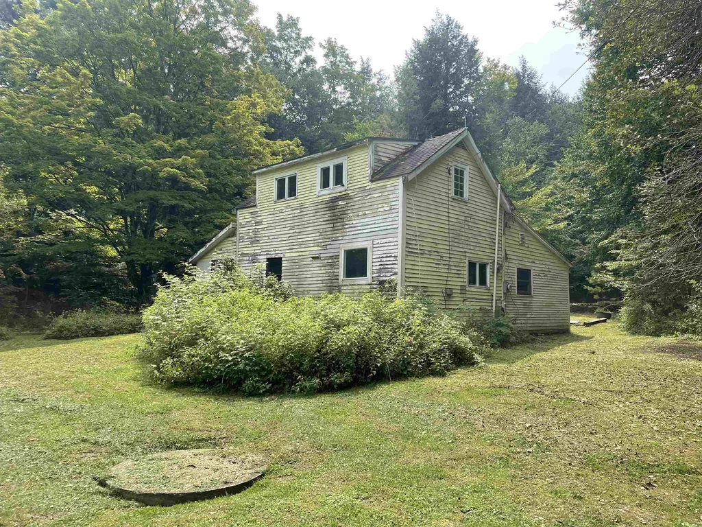 121 Mattison Road Sunderland VT 05250