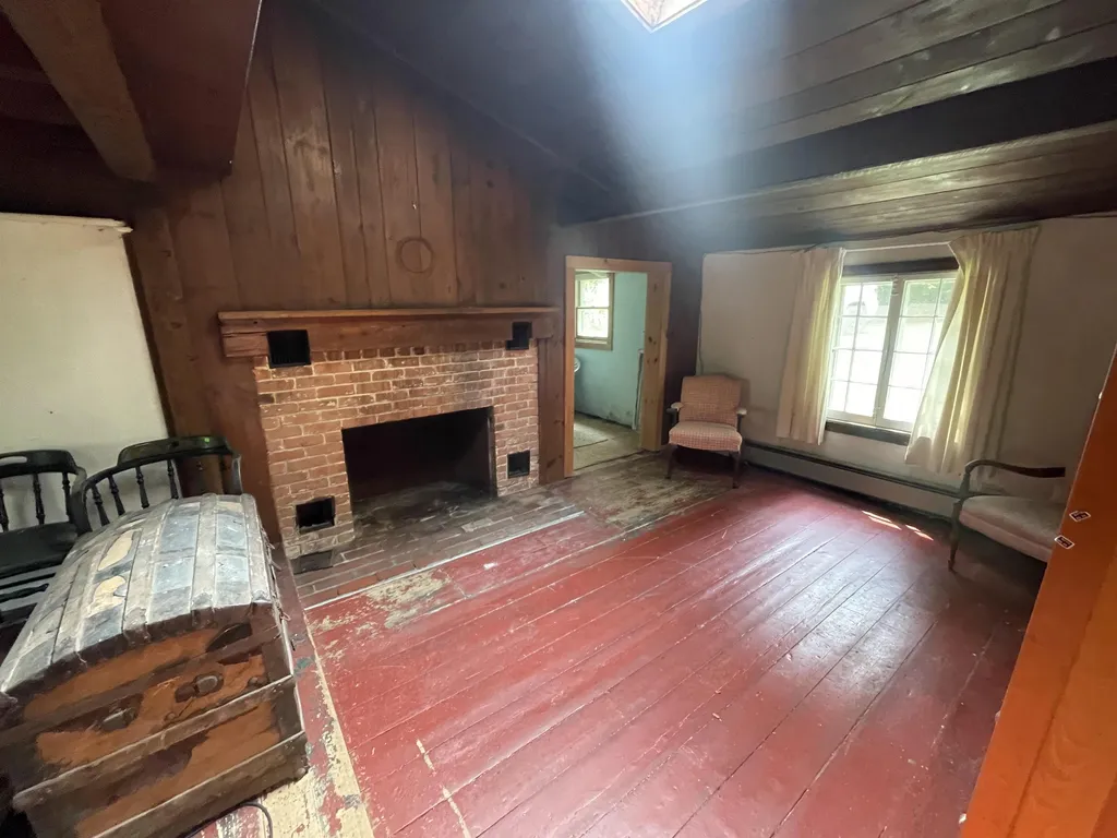 121 Mattison Road Sunderland VT 05250