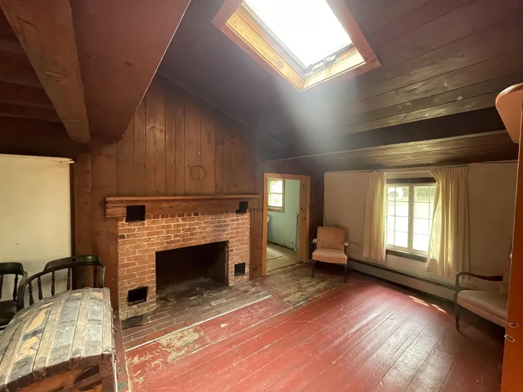 121 Mattison Road Sunderland VT 05250