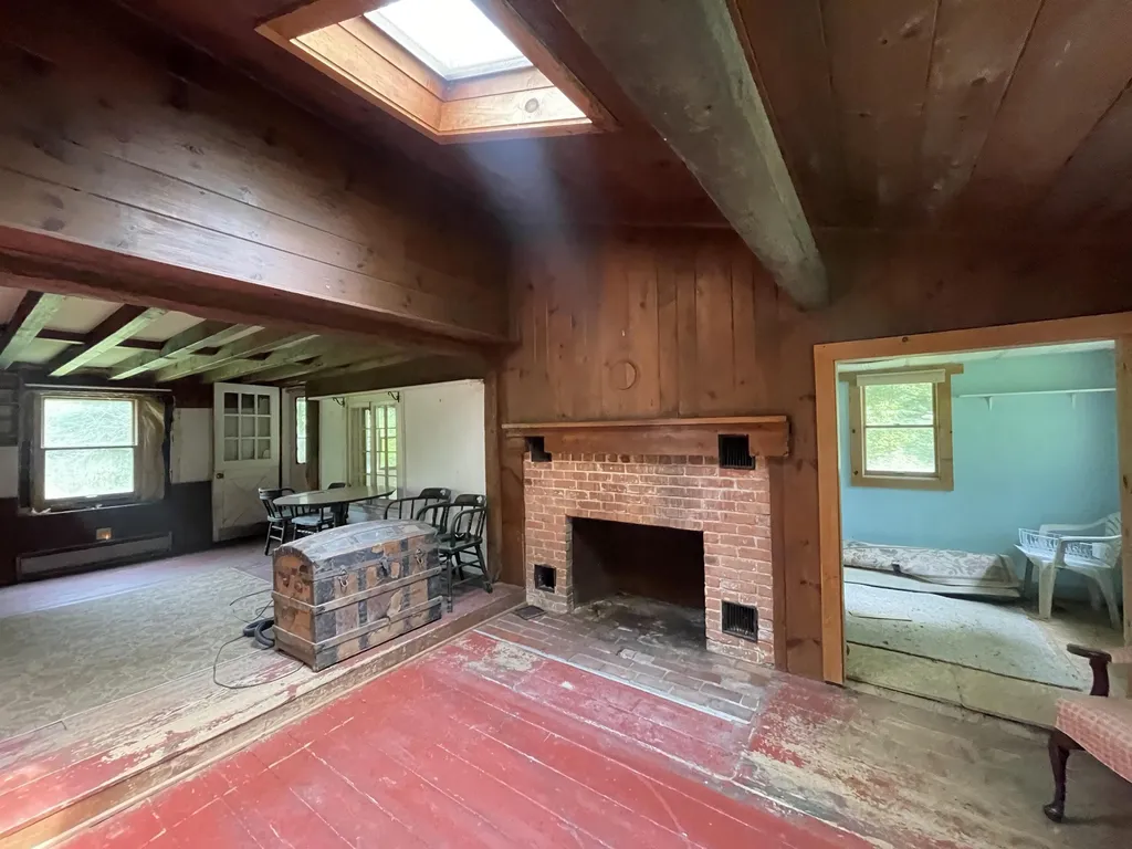 121 Mattison Road Sunderland VT 05250