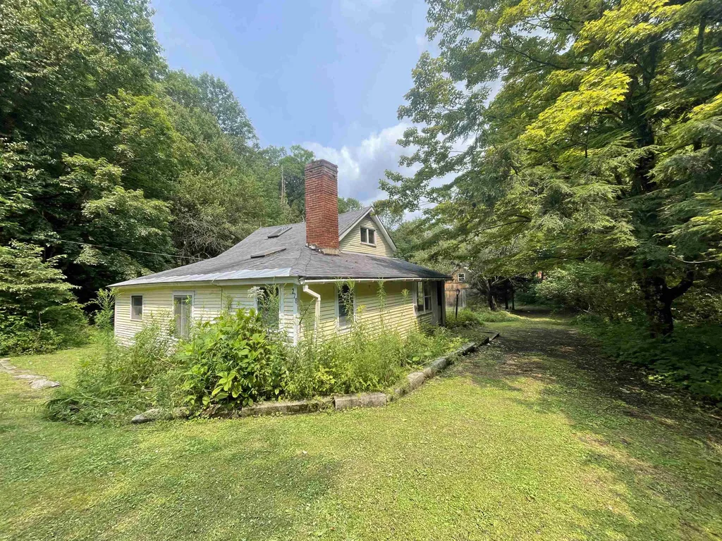121 Mattison Road Sunderland VT 05250