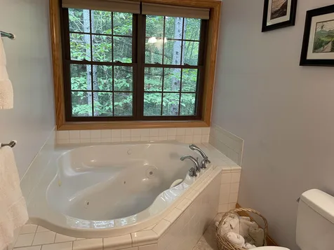 89 Chestnut Road Newport NH 03773