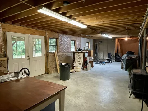 89 Chestnut Road Newport NH 03773