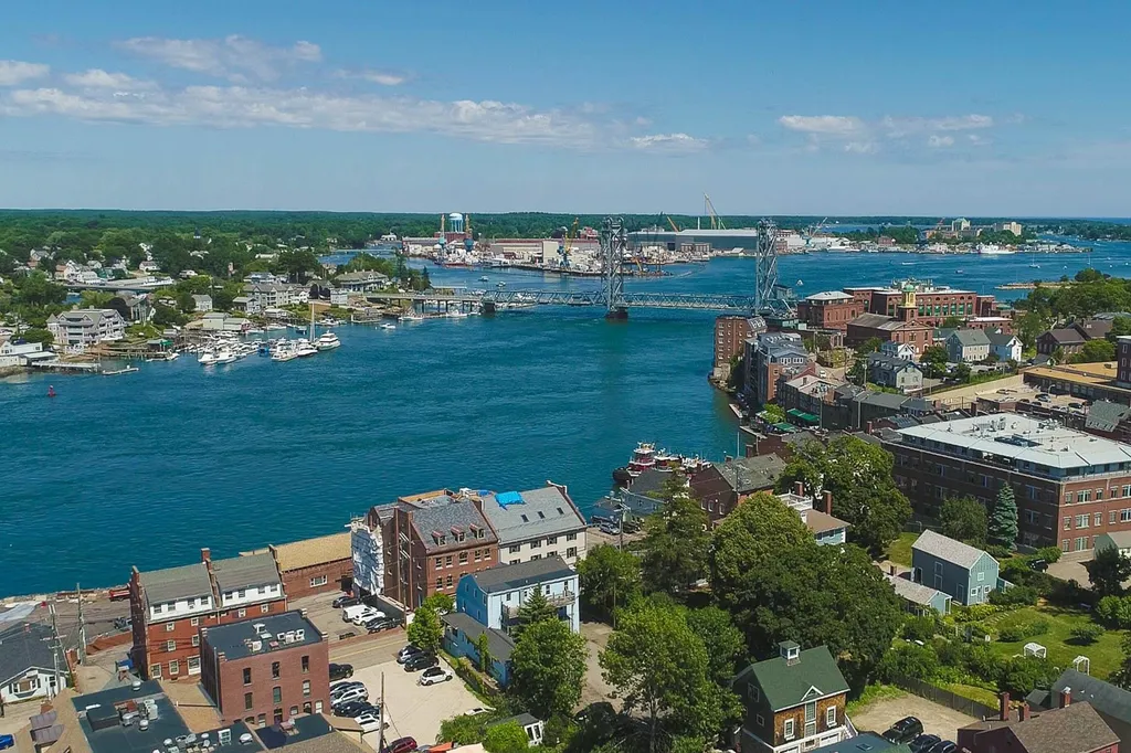135 Market Street Portsmouth NH 03801