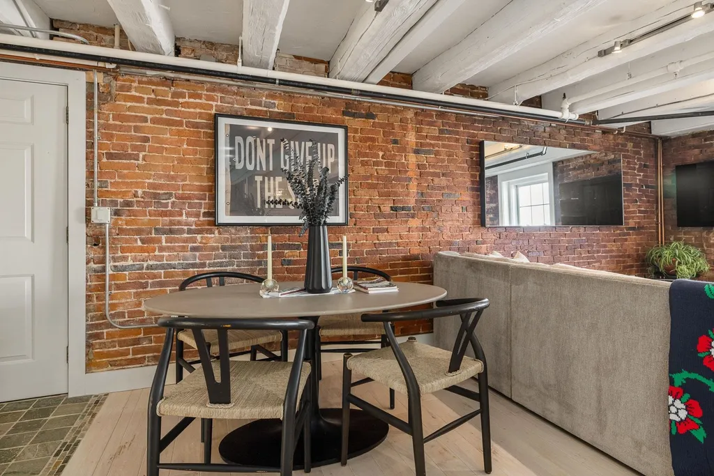 135 Market Street Portsmouth NH 03801