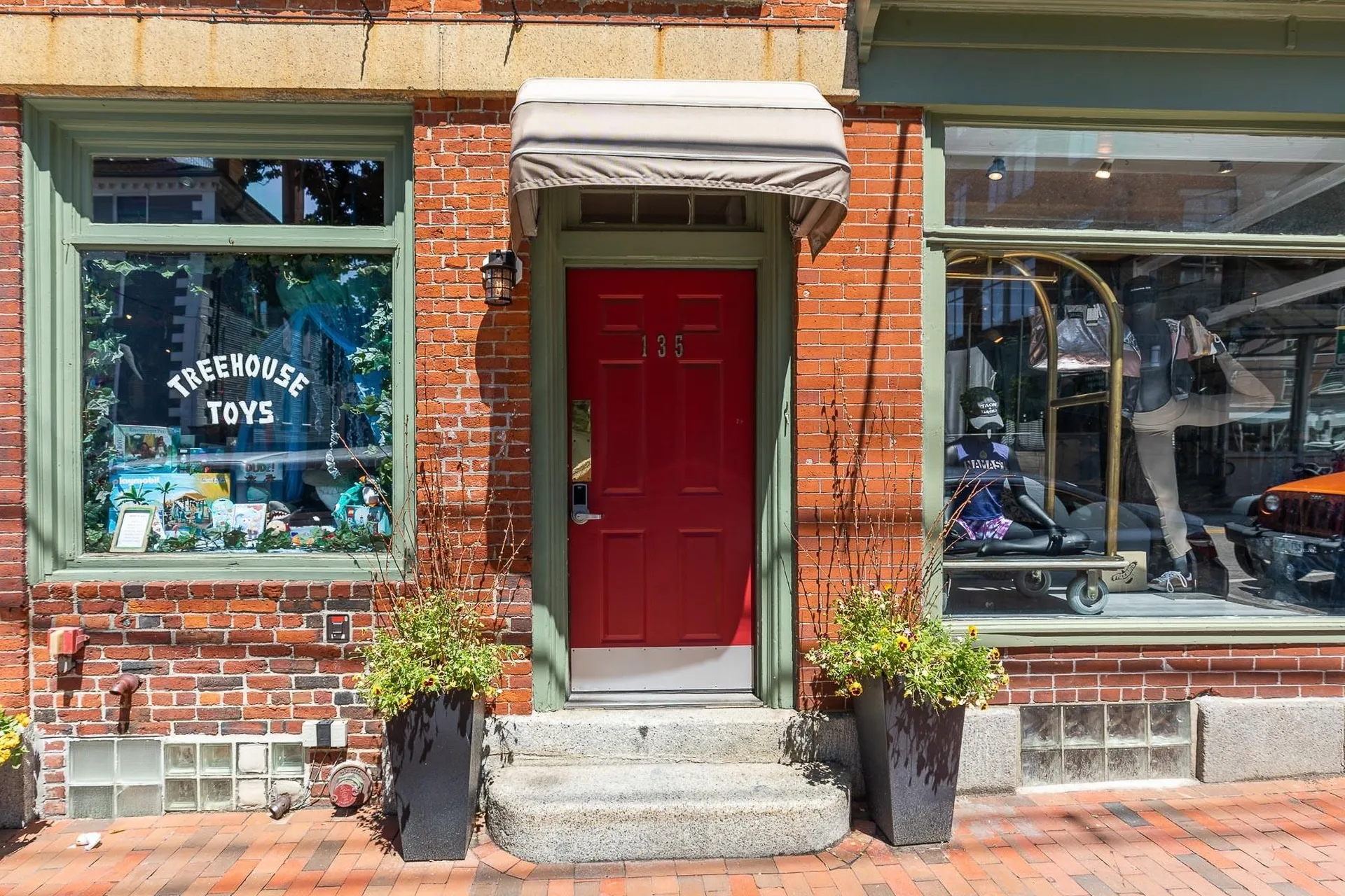 135 Market Street Portsmouth NH 03801