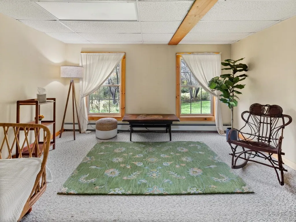 27 Apple Blossom Drive Waterbury VT 05677