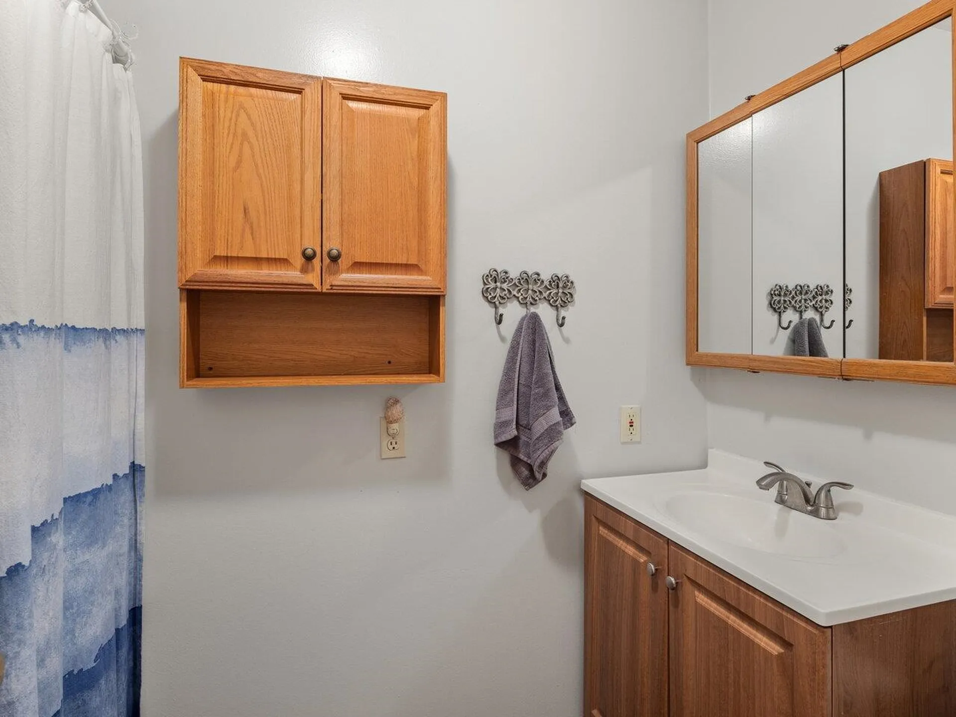 27 Apple Blossom Drive Waterbury VT 05677
