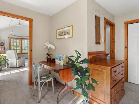 27 Apple Blossom Drive Waterbury VT 05677