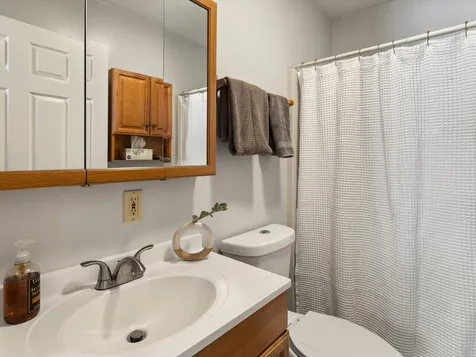 27 Apple Blossom Drive Waterbury VT 05677