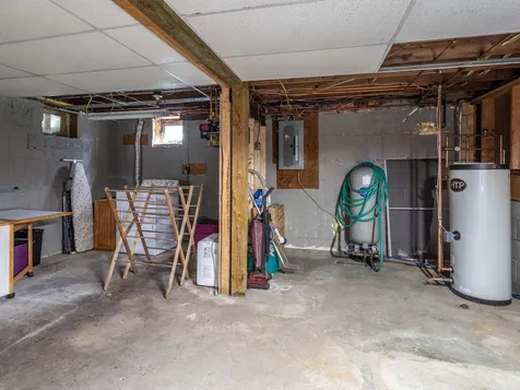27 Apple Blossom Drive Waterbury VT 05677