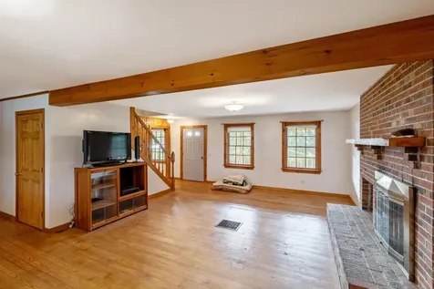 223 Sunset View Lane Isle La Motte VT 05463