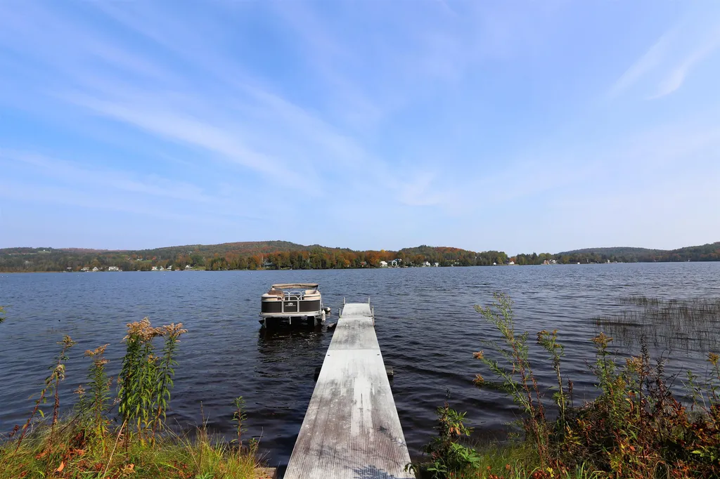 52 Meadow Lane Cabot VT 05647