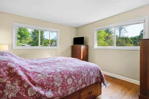 21 Jones Circle Norwich VT 05055