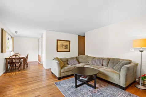 21 Jones Circle Norwich VT 05055