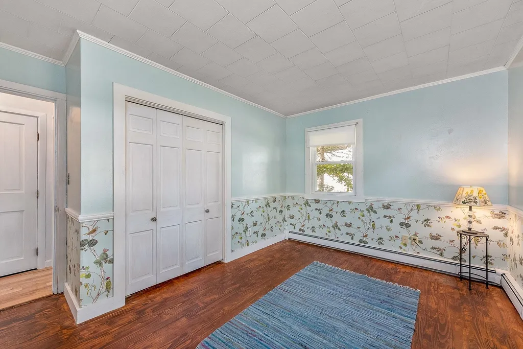 17 Philbrook Terrace Hampton NH 03842
