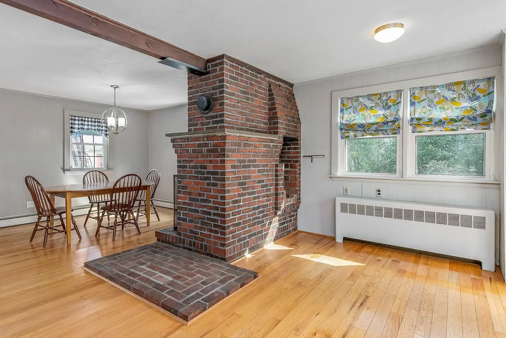 17 Philbrook Terrace Hampton NH 03842