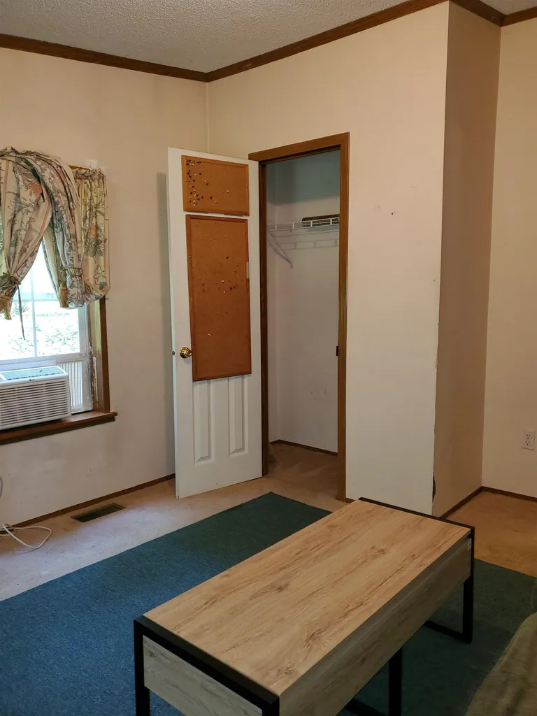65 Courtney Lane Eliot ME 03903