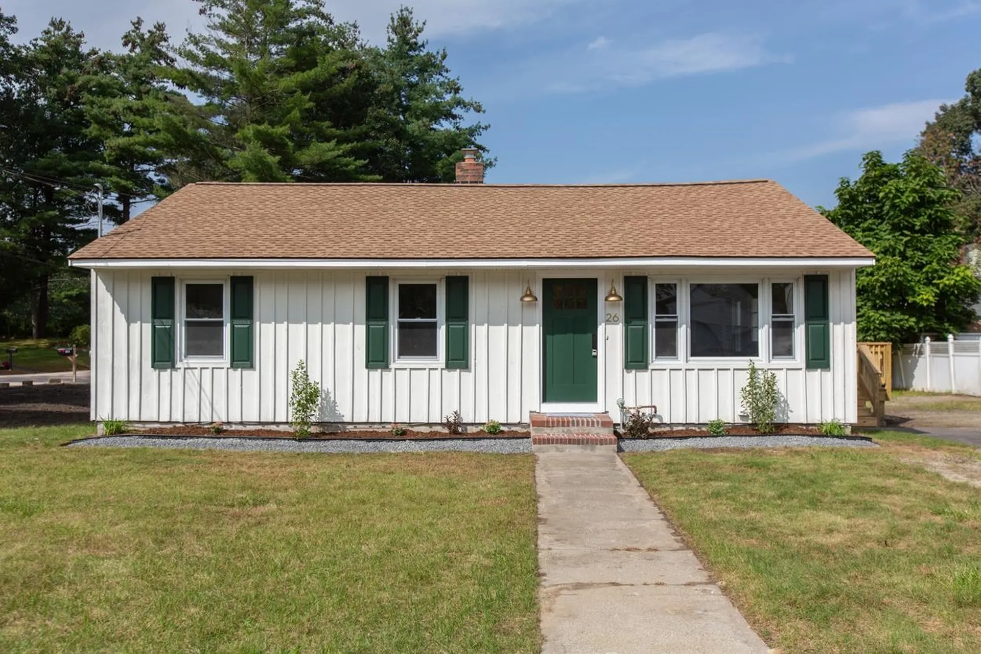 26 Adelaide Street Hudson NH 03051