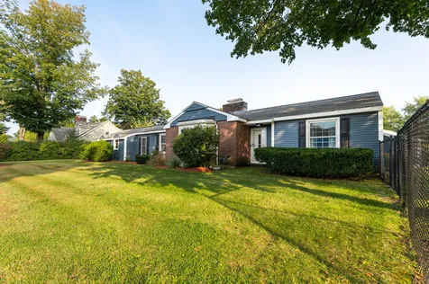 52 E. Dunstable Road Nashua NH 03060