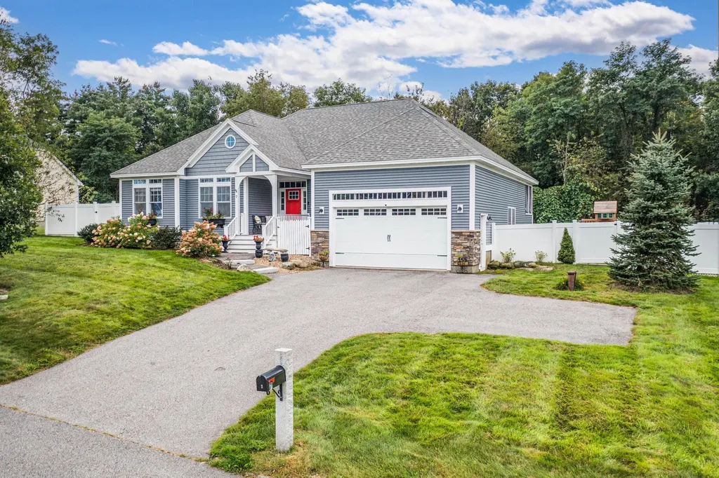 7 Van Etten Drive Greenland NH 03840