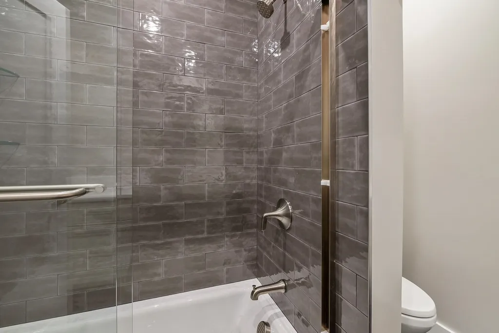 960 Sagamore Avenue Portsmouth NH 03801
