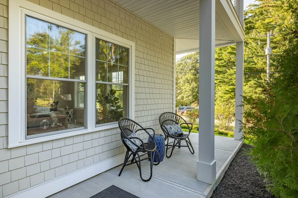 960 Sagamore Avenue Portsmouth NH 03801