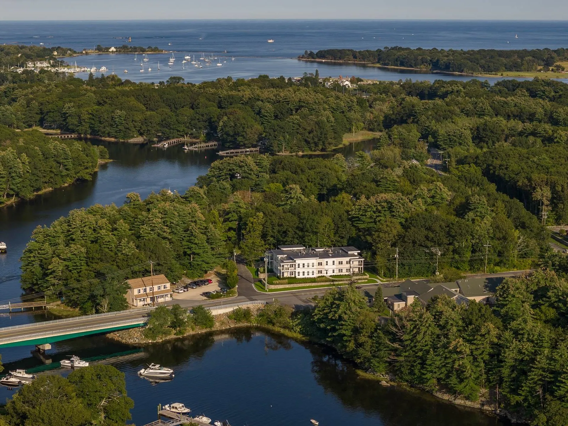 960 Sagamore Avenue Portsmouth NH 03801