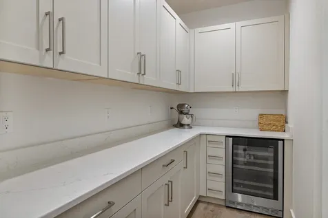 960 Sagamore Avenue Portsmouth NH 03801