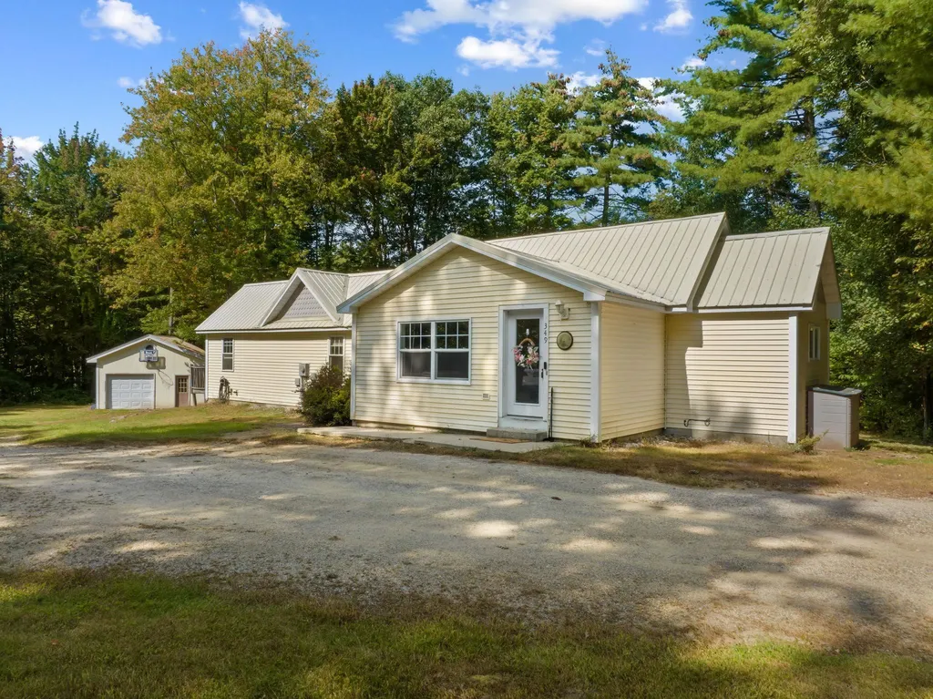 349 Cross Mill Road Northfield NH 03276